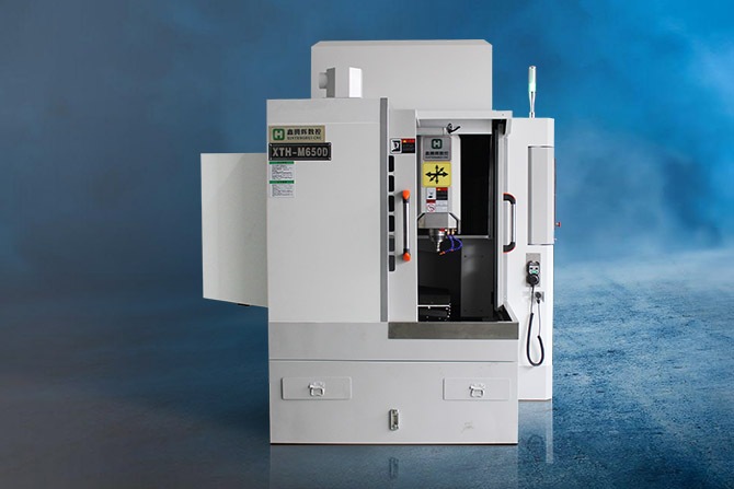 M650D刀庫(kù)模具精雕機(jī)