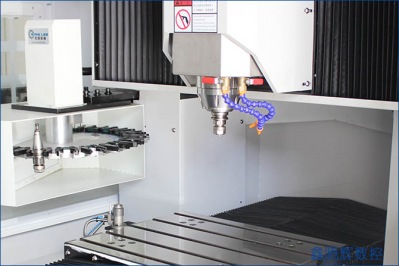 數(shù)控精雕機加工有哪些優(yōu)勢